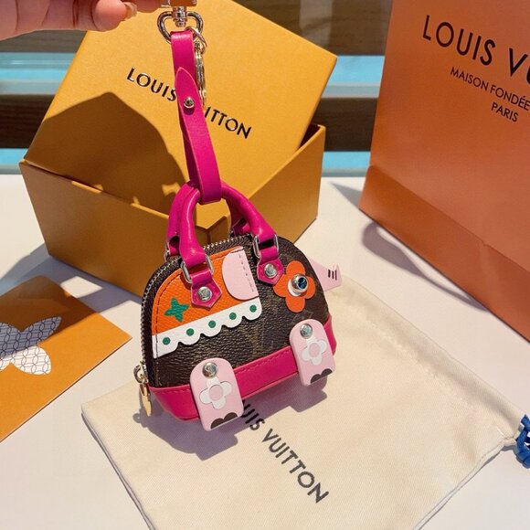 Louis Vuitton Wild Puppet Alma Elephant Bag Charm/Key Holder (M68454) - Picture 1 of 5